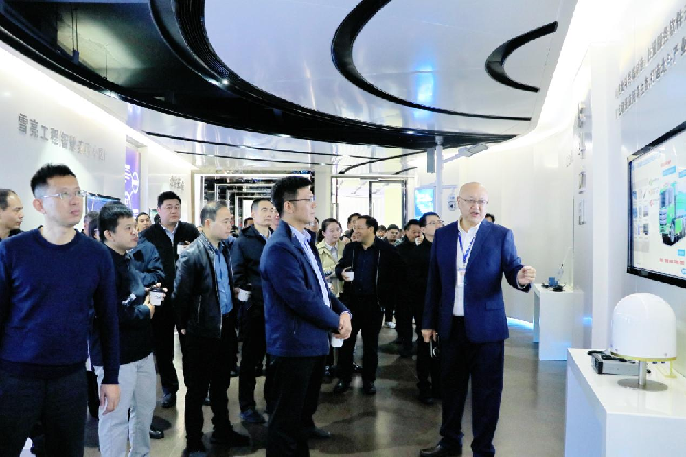 江西省安全生產(chǎn)綜合協(xié)調(diào)和考核巡查工作會(huì)暨電氣焊“賦碼加芯”現(xiàn)場(chǎng)會(huì)參會(huì)代表蒞臨憶源科技參觀